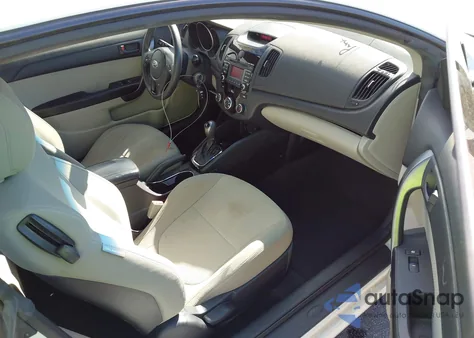 2011 Kia Forte Koup Ex z USA, uszkodzony, nr VIN KNAFU6A21B5399747